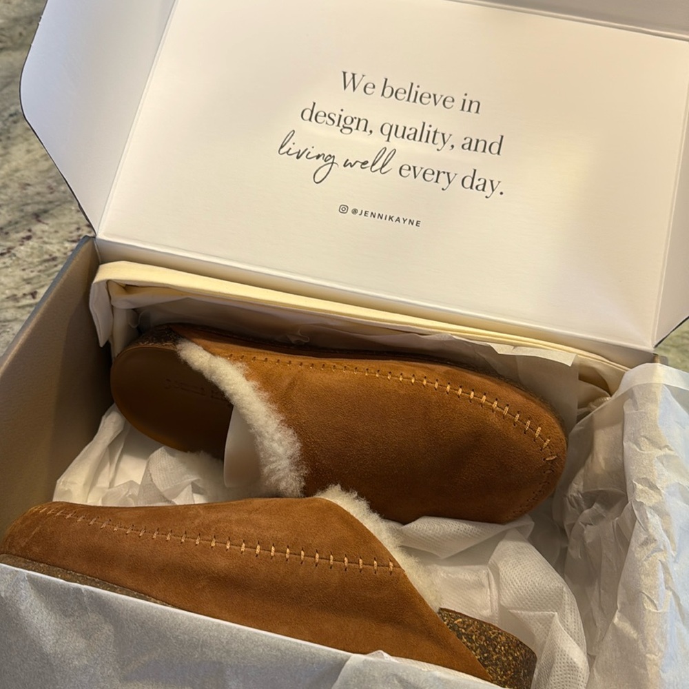 Jenni Kayne Shearling-Lined Moc Clog Saddle Color Size 39 (size 9) NWT